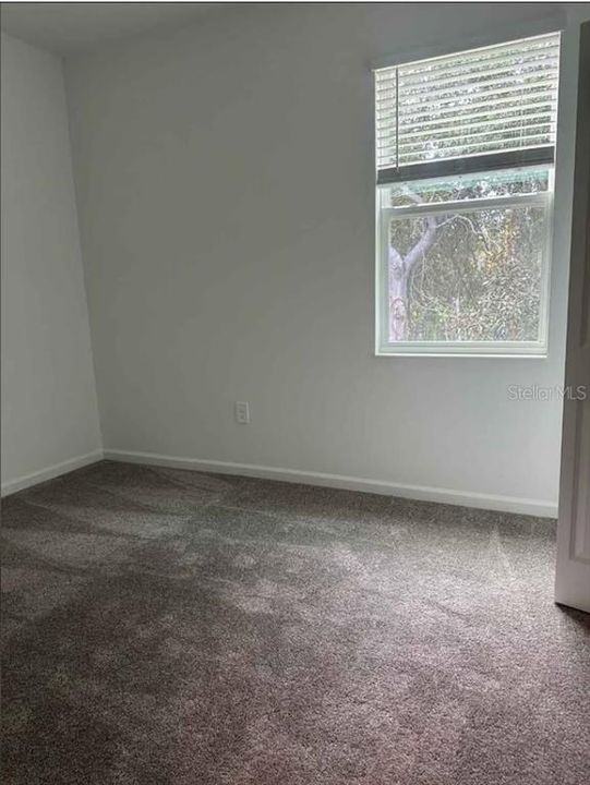 For Sale: $475,900 (4 beds, 3 baths, 2115 Square Feet)