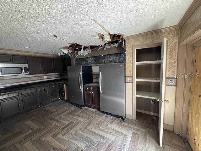 For Sale: $174,900 (3 beds, 2 baths, 1283 Square Feet)