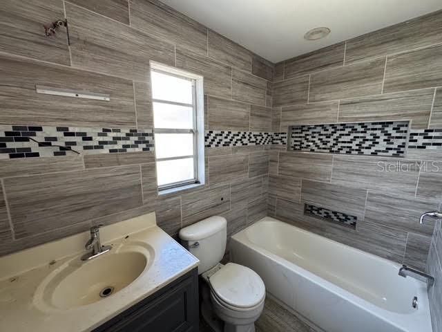 For Sale: $174,900 (3 beds, 2 baths, 1283 Square Feet)