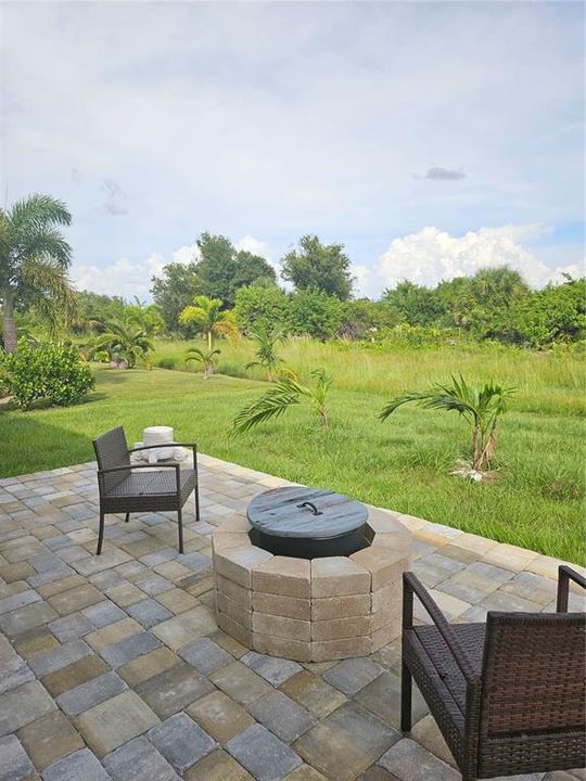 For Rent: $3,000 (3 beds, 2 baths, 1528 Square Feet)