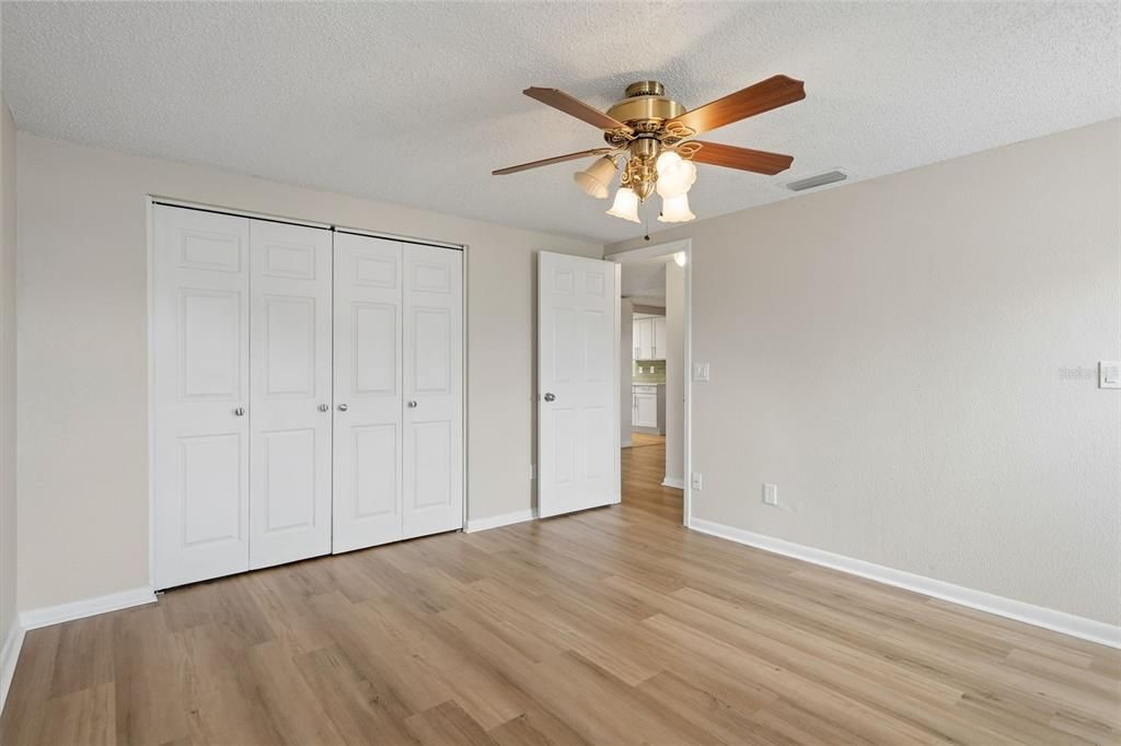 For Sale: $380,000 (3 beds, 2 baths, 1296 Square Feet)