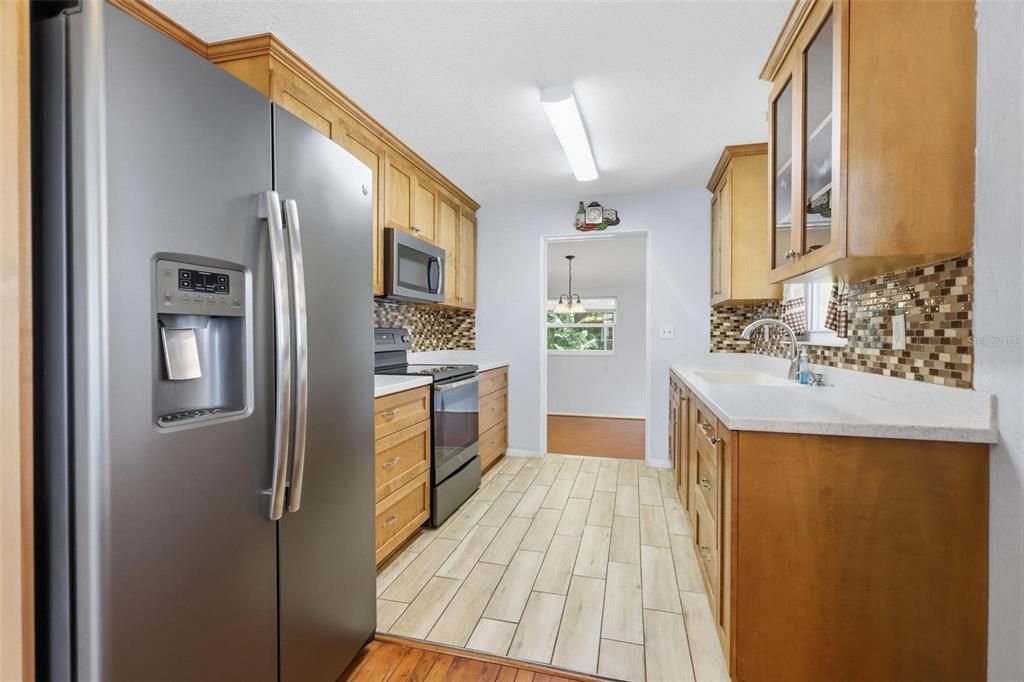На продажу: $249,900 (0 спален, 0 ванн, 1230 Квадратных фут)