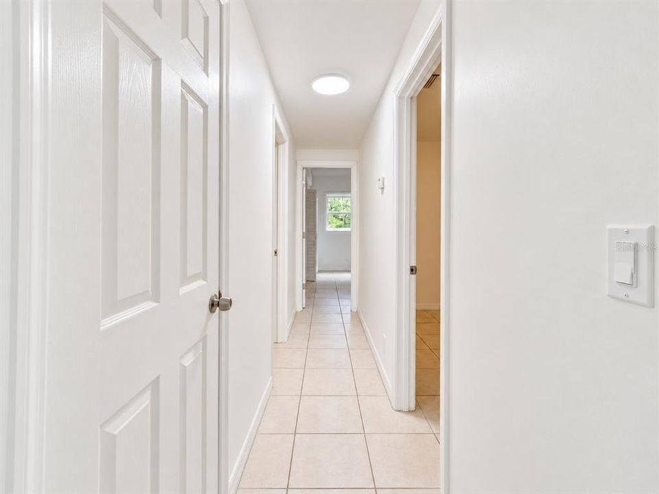 For Sale: $599,999 (4 beds, 4 baths, 2400 Square Feet)