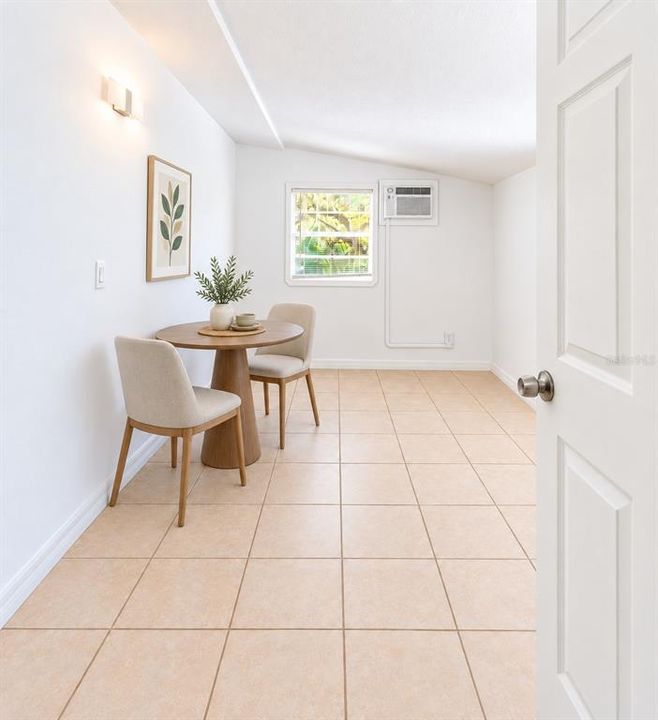 For Sale: $599,999 (4 beds, 4 baths, 2400 Square Feet)