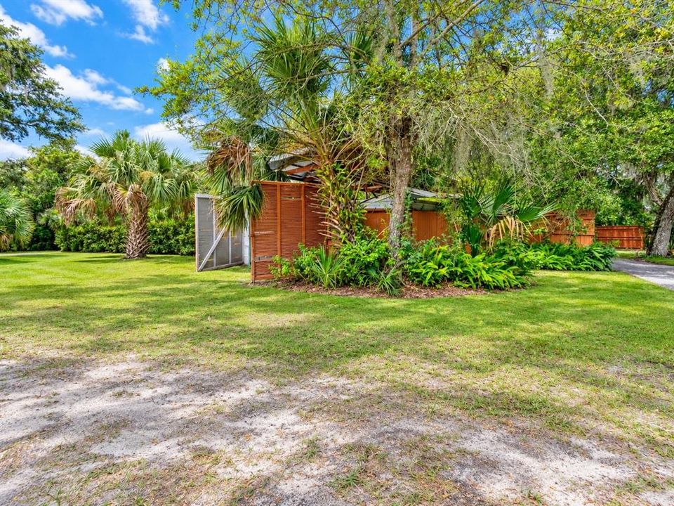 For Sale: $599,999 (4 beds, 4 baths, 2400 Square Feet)