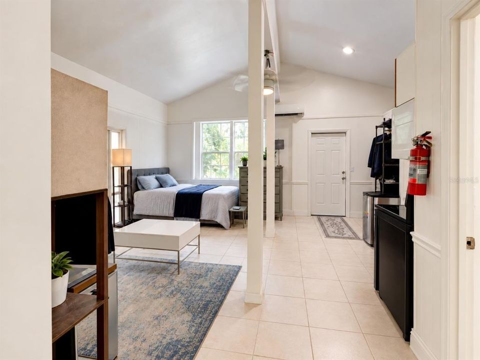 For Sale: $599,999 (4 beds, 4 baths, 2400 Square Feet)