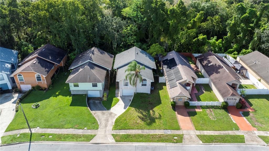 For Sale: $341,500 (4 beds, 2 baths, 1420 Square Feet)