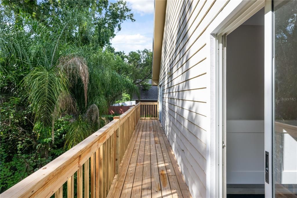 For Sale: $341,500 (4 beds, 2 baths, 1420 Square Feet)