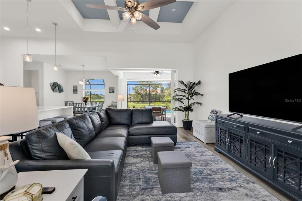 For Sale: $599,000 (3 beds, 2 baths, 1996 Square Feet)