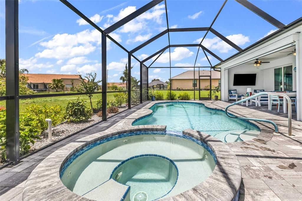 For Sale: $599,000 (3 beds, 2 baths, 1996 Square Feet)