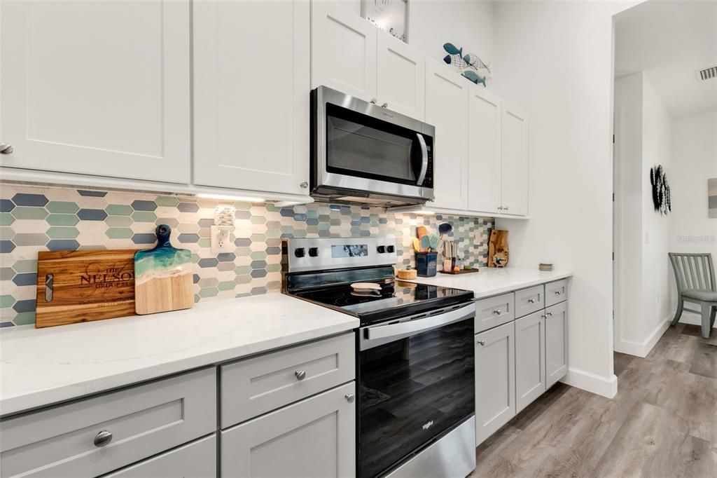 For Sale: $599,000 (3 beds, 2 baths, 1996 Square Feet)
