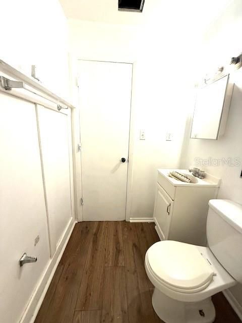 В аренду: $2,400 (4 спален, 2 ванн, 1254 Квадратных фут)