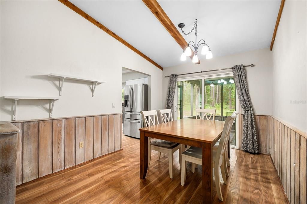 En Venta: $379,000 (3 camas, 2 baños, 1531 Pies cuadrados)
