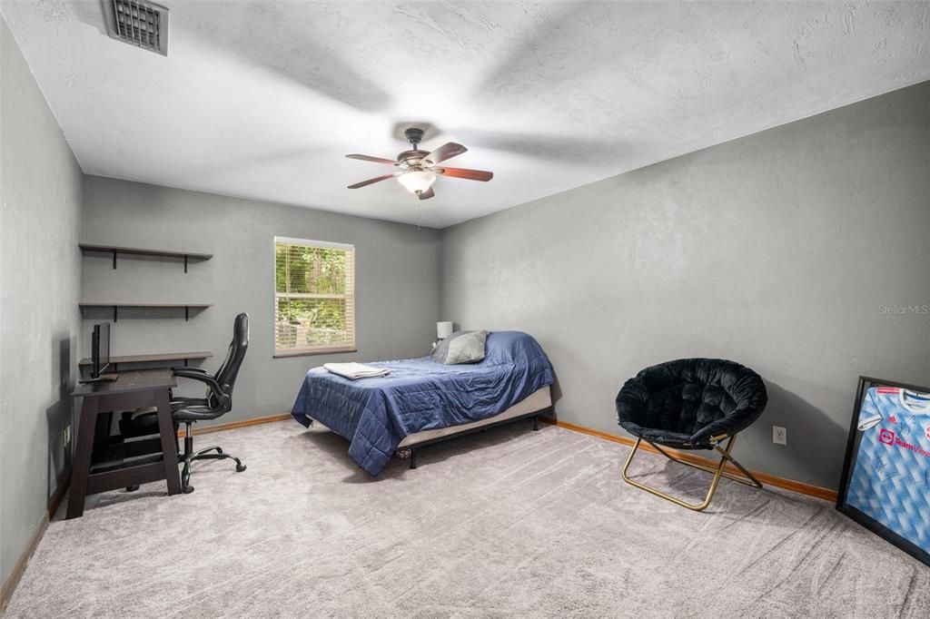 En Venta: $379,000 (3 camas, 2 baños, 1531 Pies cuadrados)