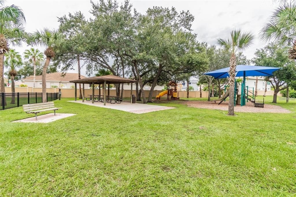 En Venta: $1,219,900 (3 camas, 2 baños, 2302 Pies cuadrados)