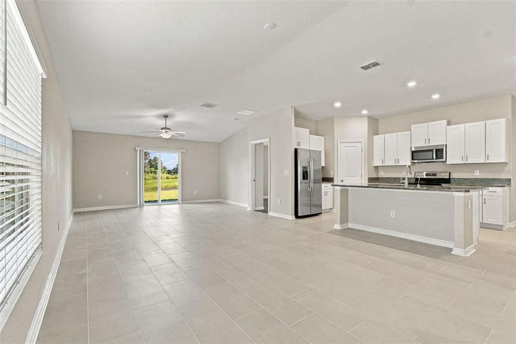 For Sale: $345,000 (4 beds, 2 baths, 1850 Square Feet)