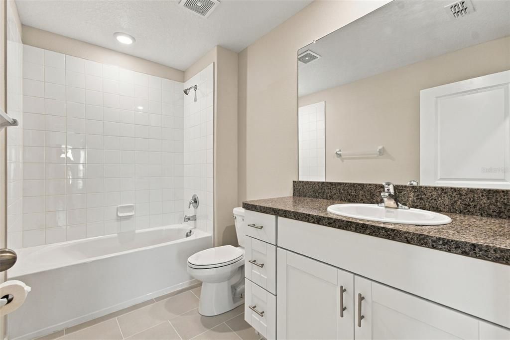 For Sale: $345,000 (4 beds, 2 baths, 1850 Square Feet)