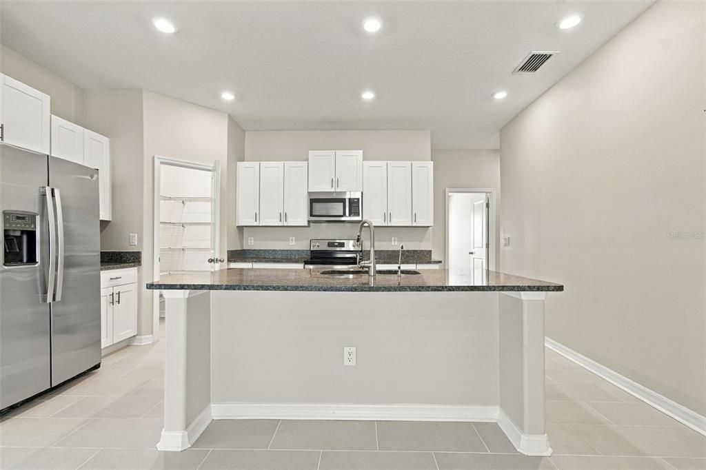 For Sale: $345,000 (4 beds, 2 baths, 1850 Square Feet)