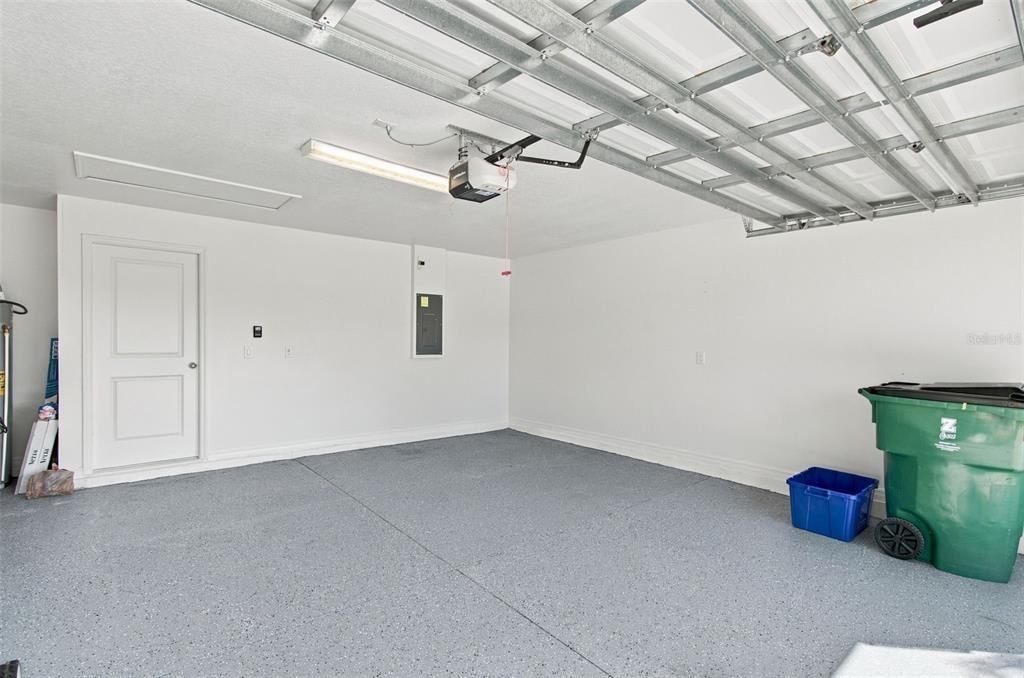 For Sale: $345,000 (4 beds, 2 baths, 1850 Square Feet)