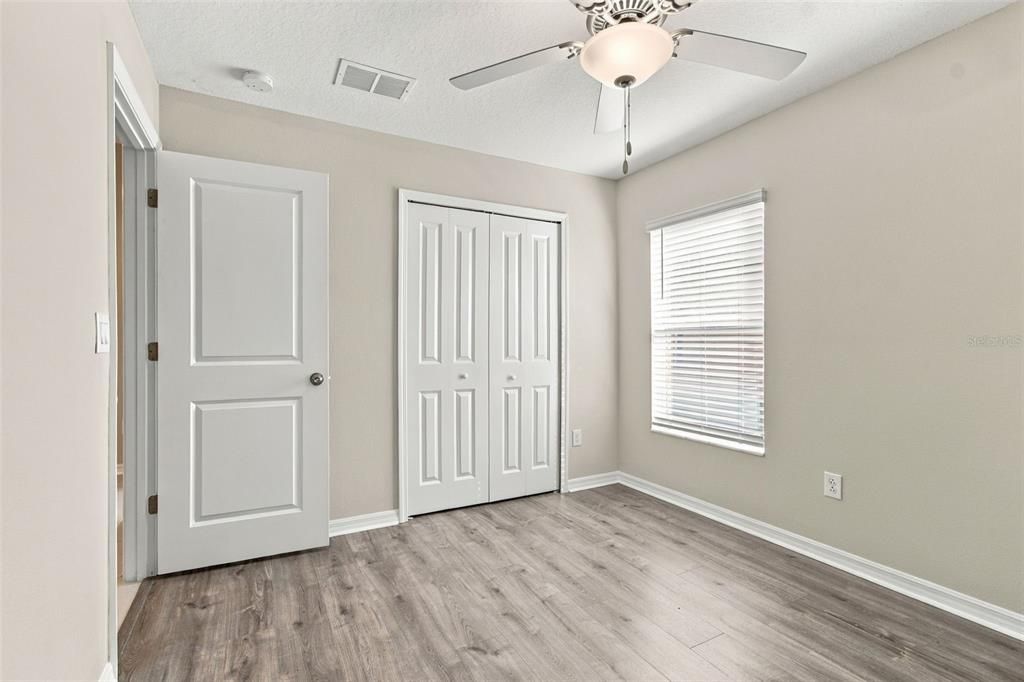 For Sale: $345,000 (4 beds, 2 baths, 1850 Square Feet)