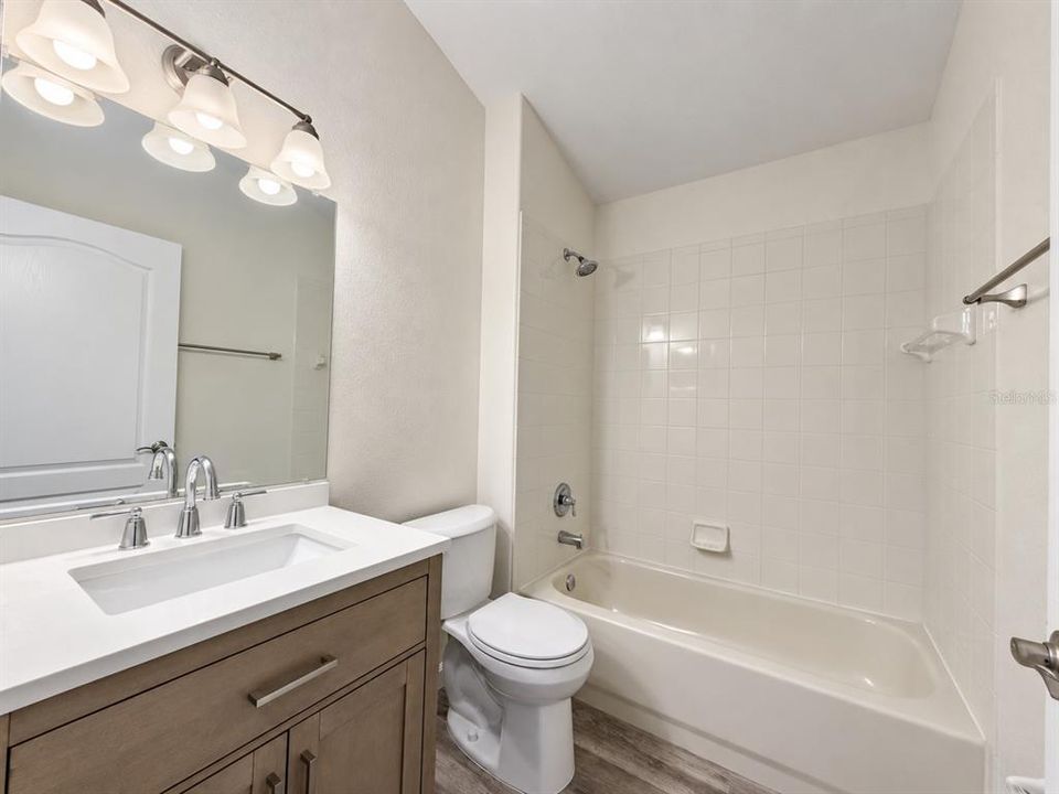 For Sale: $368,000 (3 beds, 2 baths, 1740 Square Feet)