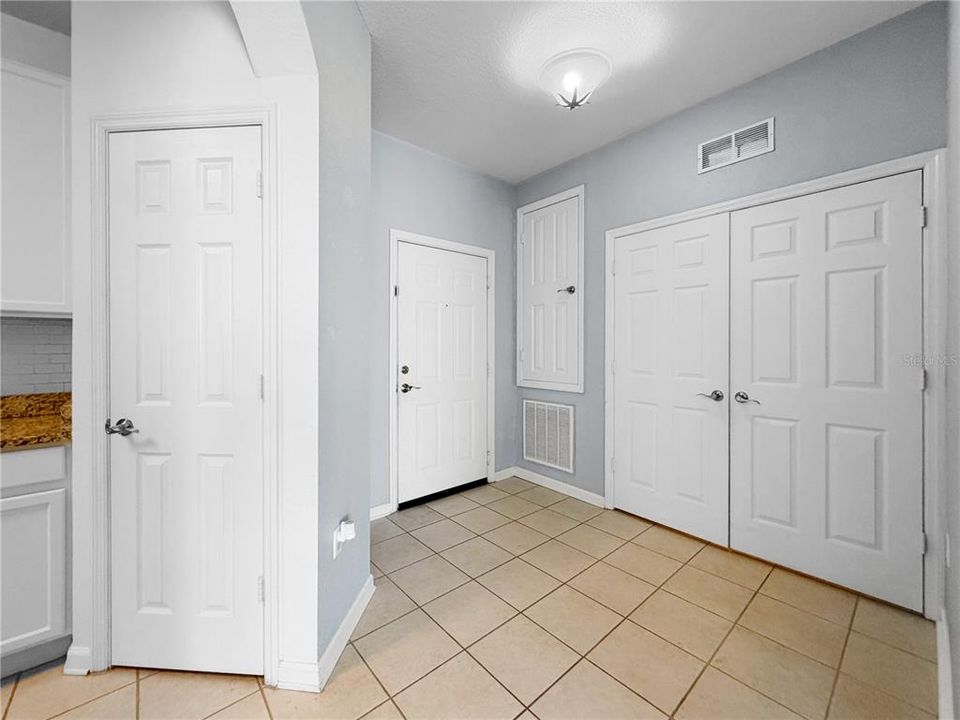 For Sale: $250,000 (3 beds, 2 baths, 1412 Square Feet)