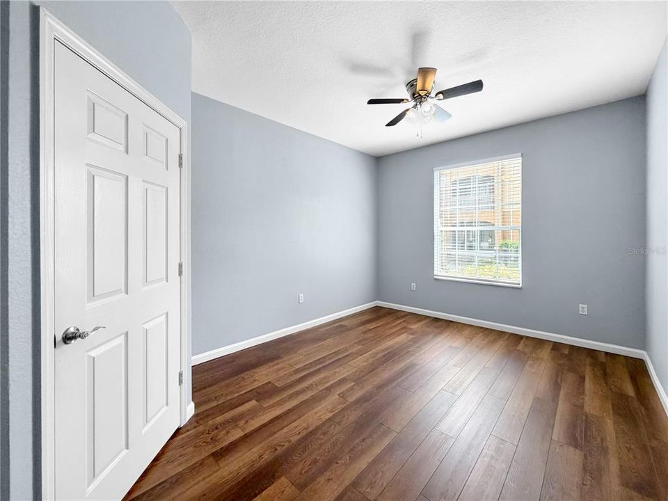 For Sale: $250,000 (3 beds, 2 baths, 1412 Square Feet)