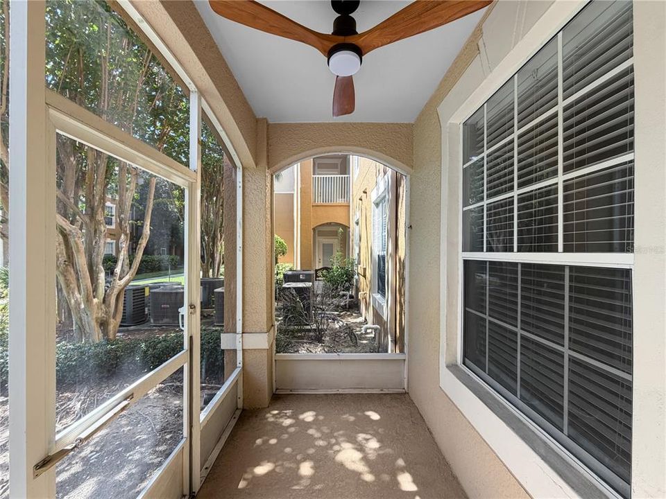 For Sale: $250,000 (3 beds, 2 baths, 1412 Square Feet)
