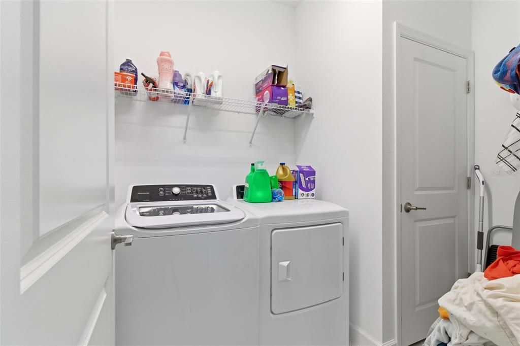 For Rent: $4,700 (5 beds, 3 baths, 3257 Square Feet)
