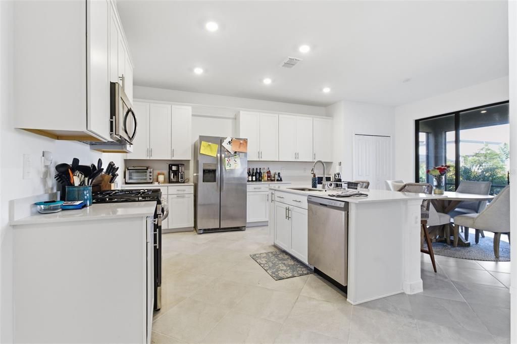 For Rent: $4,700 (5 beds, 3 baths, 3257 Square Feet)