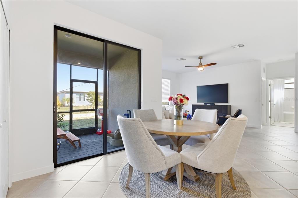 For Rent: $4,700 (5 beds, 3 baths, 3257 Square Feet)
