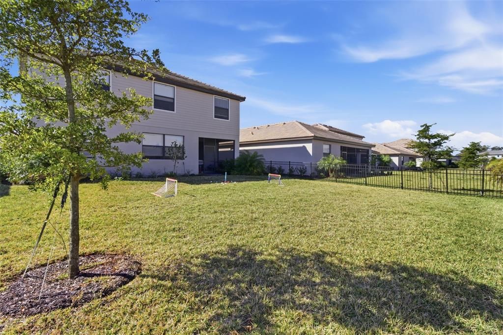 For Rent: $4,700 (5 beds, 3 baths, 3257 Square Feet)