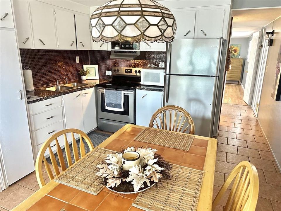 En Venta: $99,500 (2 camas, 1 baños, 808 Pies cuadrados)