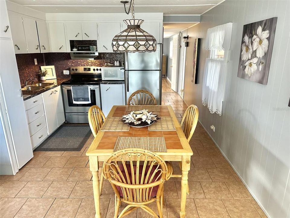 En Venta: $99,500 (2 camas, 1 baños, 808 Pies cuadrados)