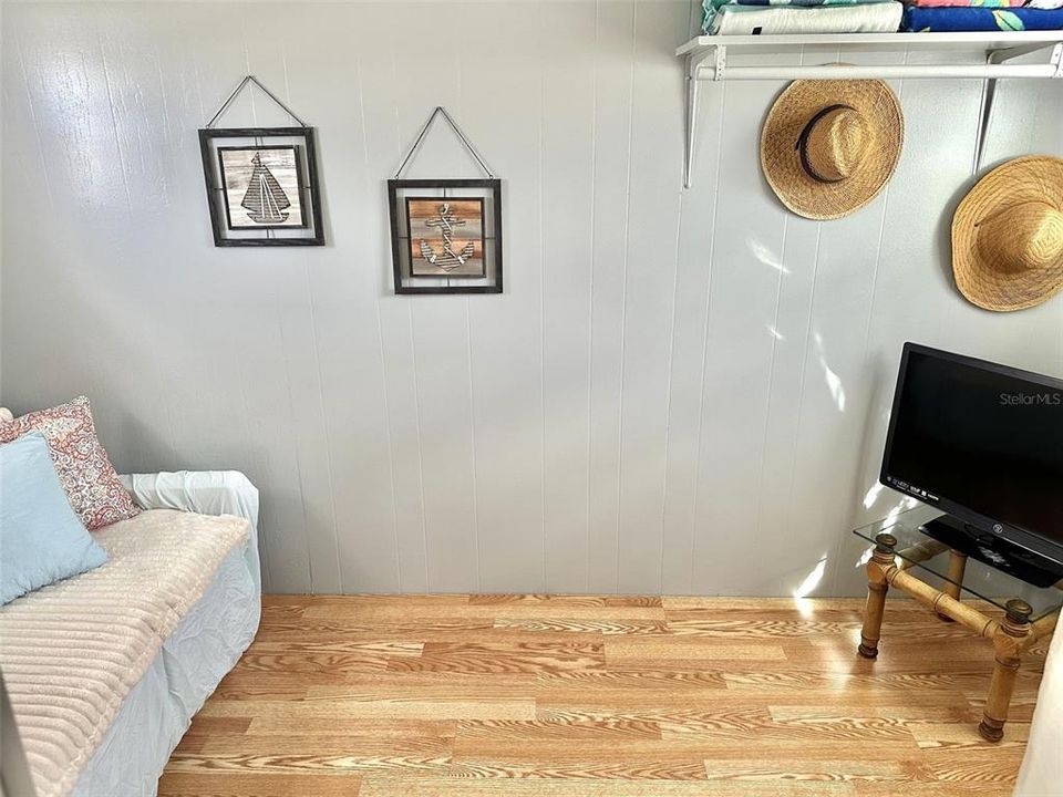 En Venta: $99,500 (2 camas, 1 baños, 808 Pies cuadrados)