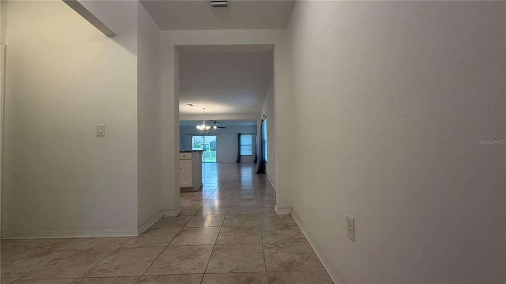 For Rent: $2,450 (4 beds, 3 baths, 2098 Square Feet)