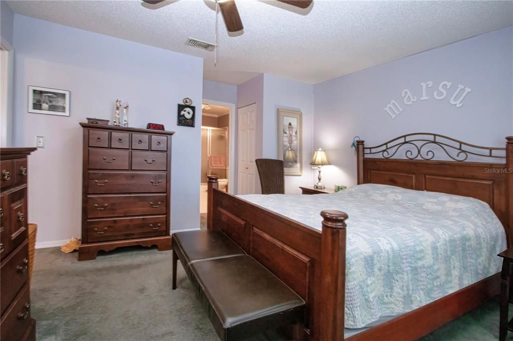 For Sale: $264,900 (2 beds, 2 baths, 1516 Square Feet)
