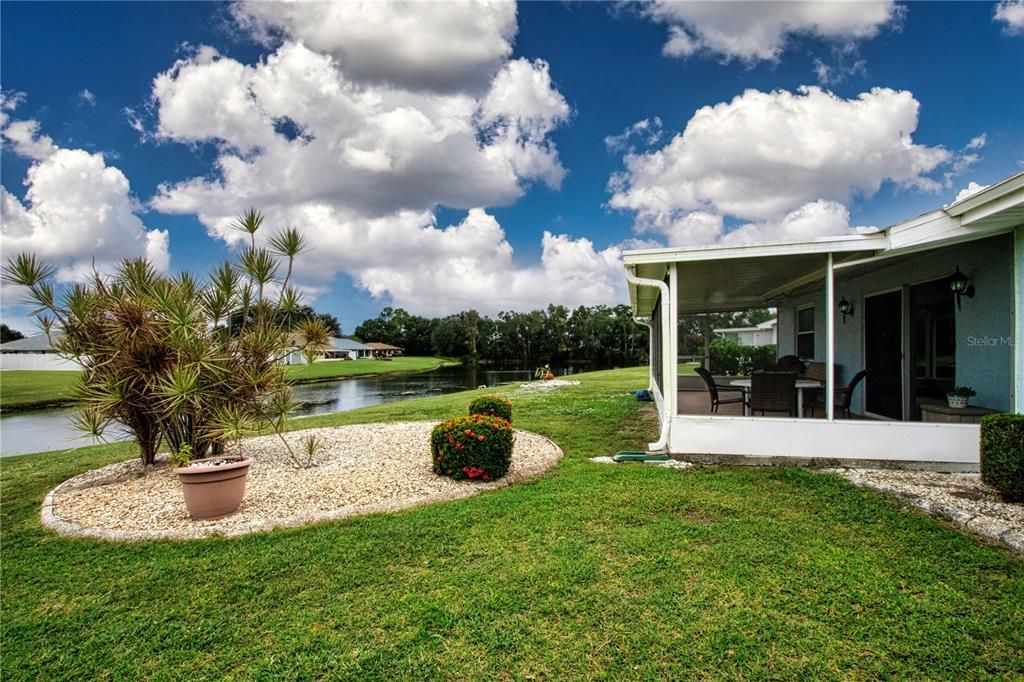 For Sale: $264,900 (2 beds, 2 baths, 1516 Square Feet)