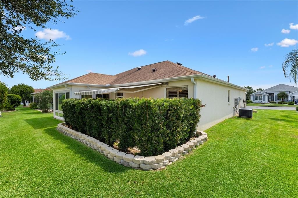 На продажу: $389,900 (2 спален, 2 ванн, 1537 Квадратных фут)