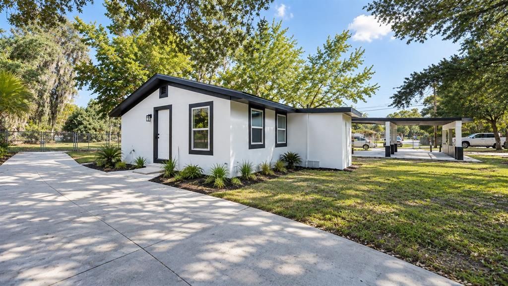 For Sale: $275,000 (3 beds, 2 baths, 1520.08 Square Feet)