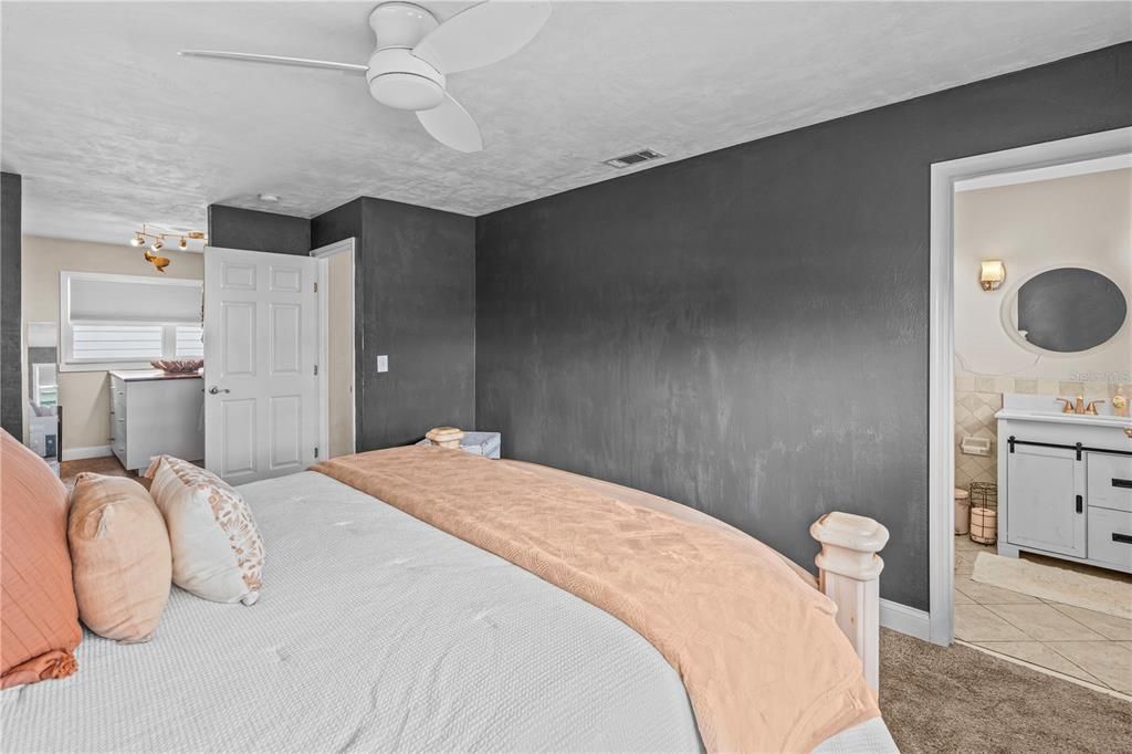 En Venta: $1,658,000 (3 camas, 3 baños, 1895 Pies cuadrados)