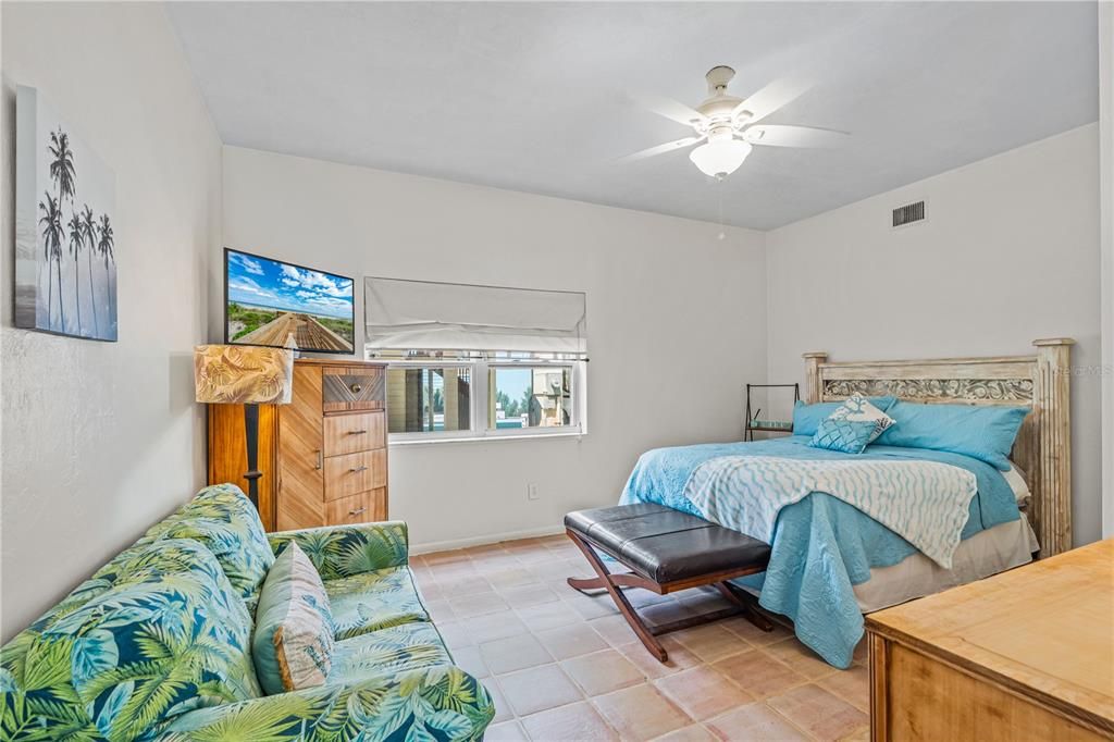 En Venta: $1,658,000 (3 camas, 3 baños, 1895 Pies cuadrados)