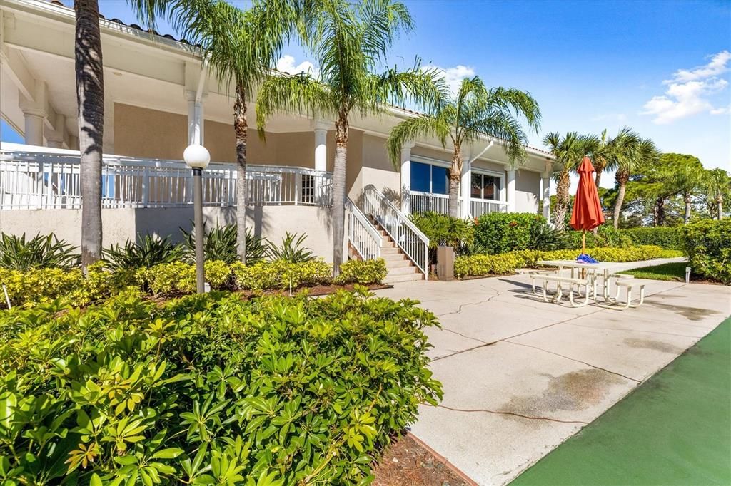 En Venta: $349,900 (2 camas, 2 baños, 1065 Pies cuadrados)