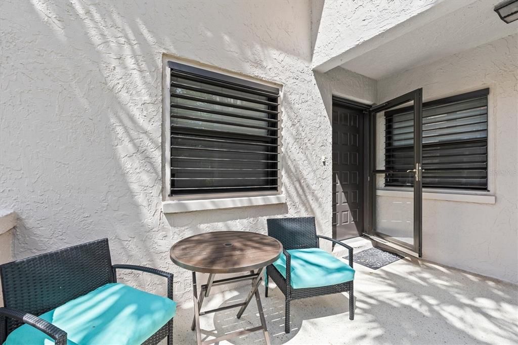 En Venta: $349,900 (2 camas, 2 baños, 1065 Pies cuadrados)