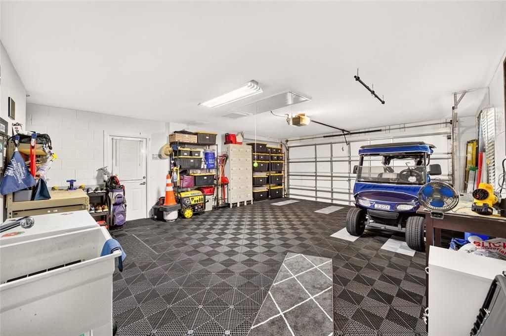 На продажу: $289,900 (2 спален, 2 ванн, 1346 Квадратных фут)