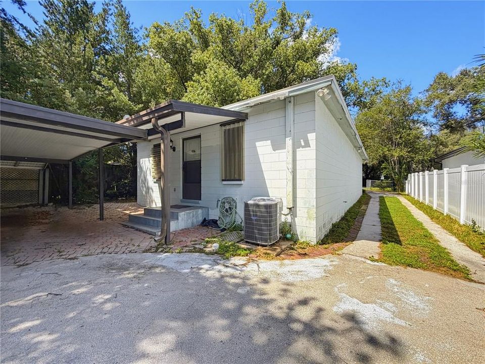 En Venta: $318,000 (3 camas, 2 baños, 1306 Pies cuadrados)