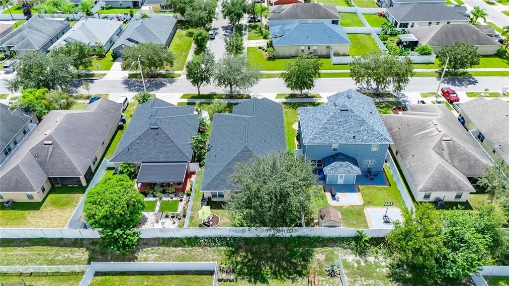 En Venta: $349,900 (3 camas, 2 baños, 2237 Pies cuadrados)