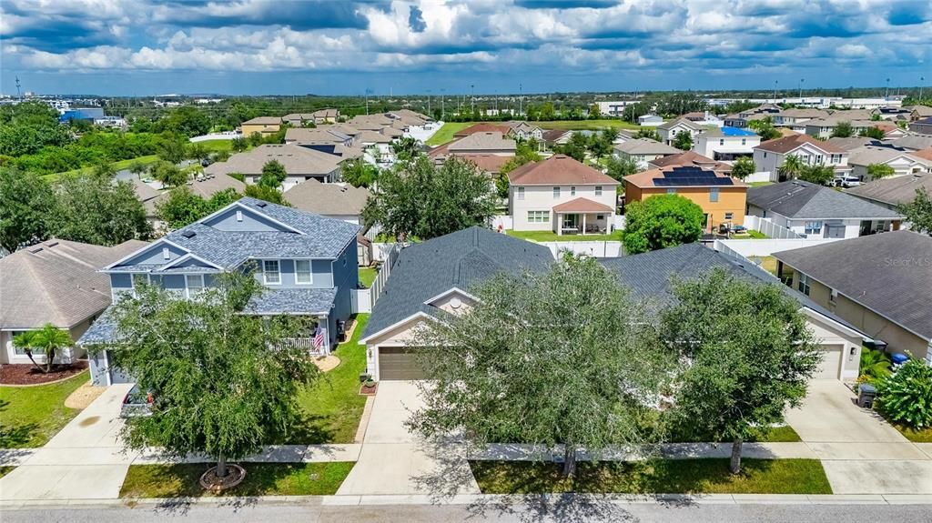 En Venta: $349,900 (3 camas, 2 baños, 2237 Pies cuadrados)