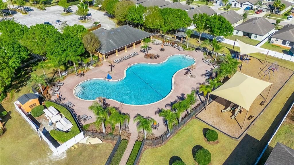 En Venta: $349,900 (3 camas, 2 baños, 2237 Pies cuadrados)