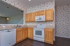 For Rent: $2,000 (3 beds, 2 baths, 1790 Square Feet)